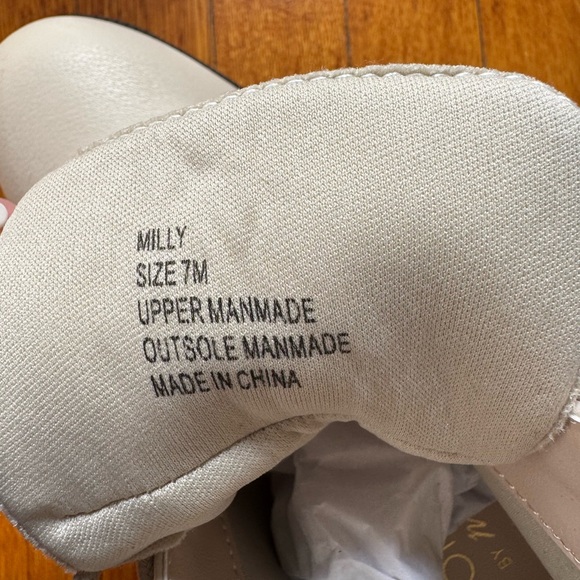 Coconuts by Matisse Booties - Picture 3 of 5